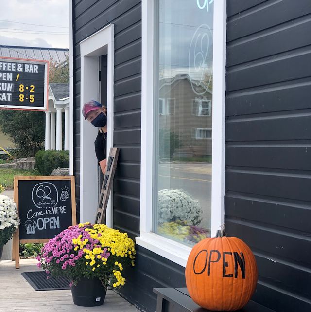 692 Coffee and Bar